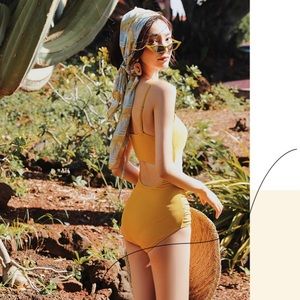 Holdiay swimming suits with cover up dress